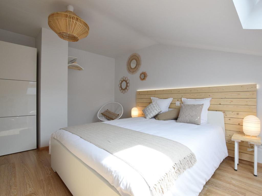 Modern Holiday Home In Bastogne With Fenced Garden Kültér fotó